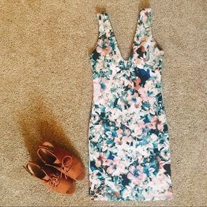 Perfect summer dress 🌸